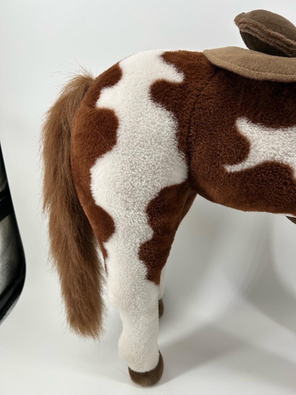 HearthSong 22" plush horse - Picture 7 of 13